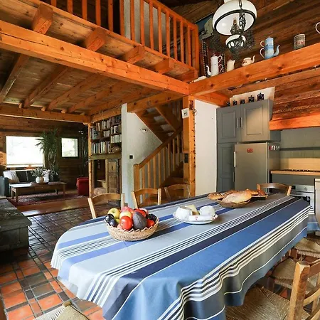 Chalet Montagne Proche Piste De La Clusaz
